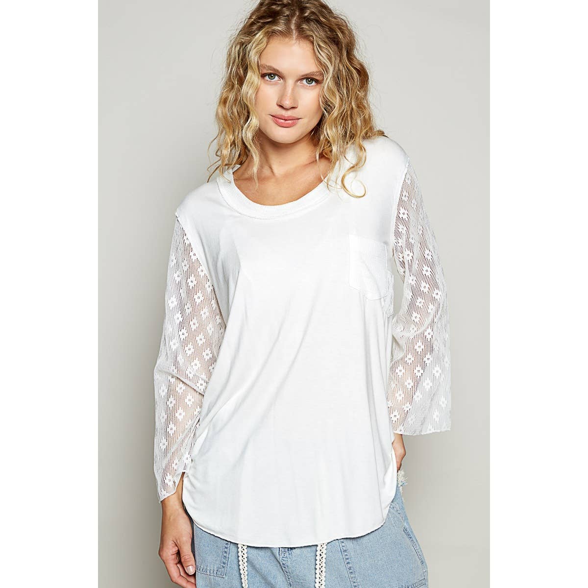 Pol Clothing - Scoop neck lace long sleeve front pocket solid top