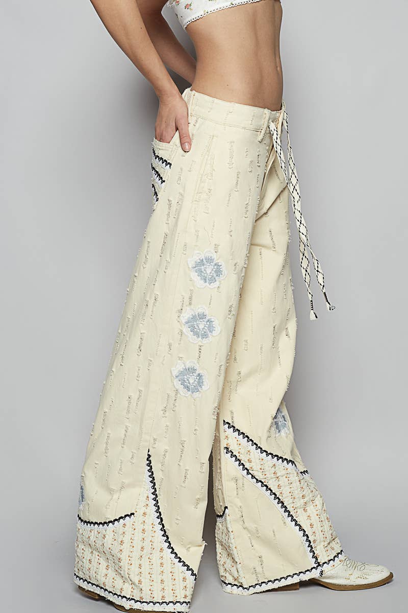 Pol Clothing - Floral patches embroidery elastic band casual pant
