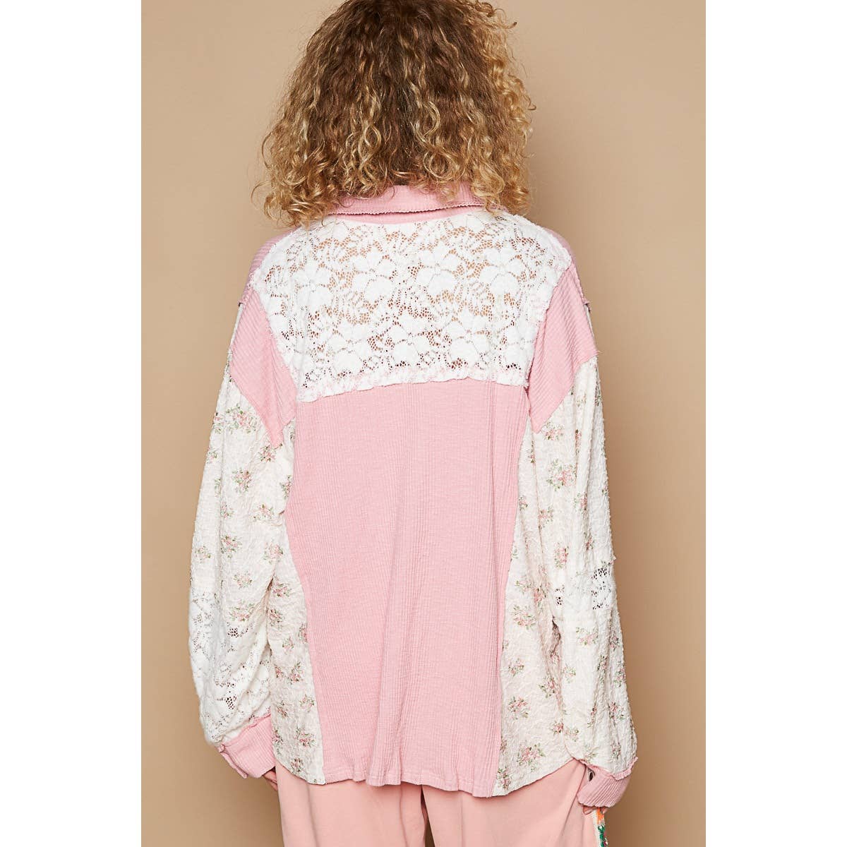 Pol Clothing - Oversized floral contrast front pockets shirt