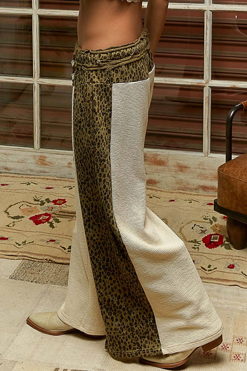 Pol Clothing - Animal print contrast thermal straight fit knit pants
