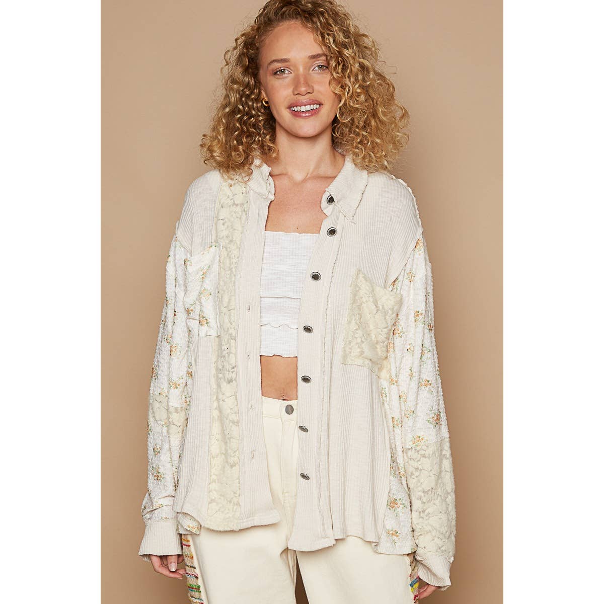 Pol Clothing - Oversized floral contrast front pockets shirt