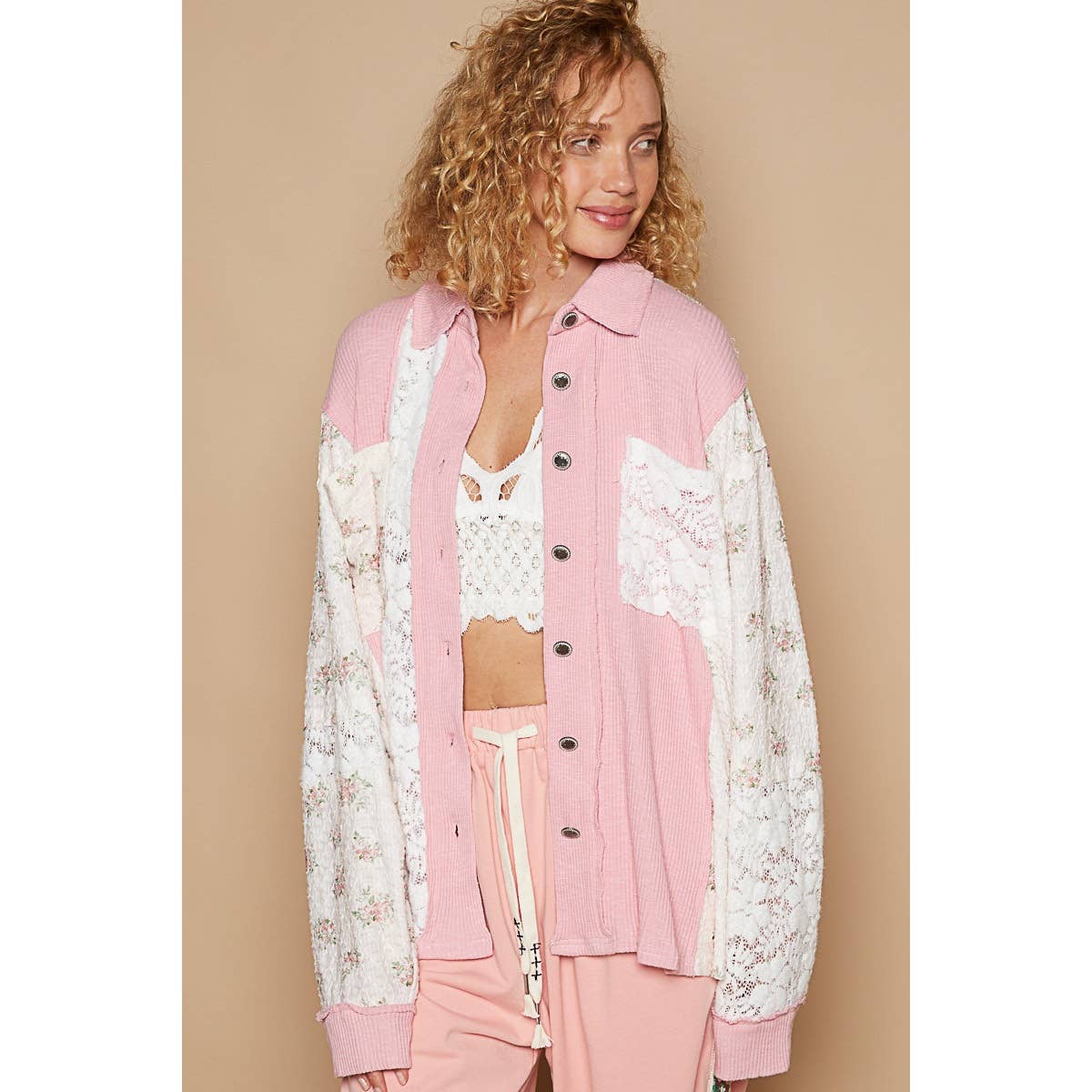 Pol Clothing - Oversized floral contrast front pockets shirt