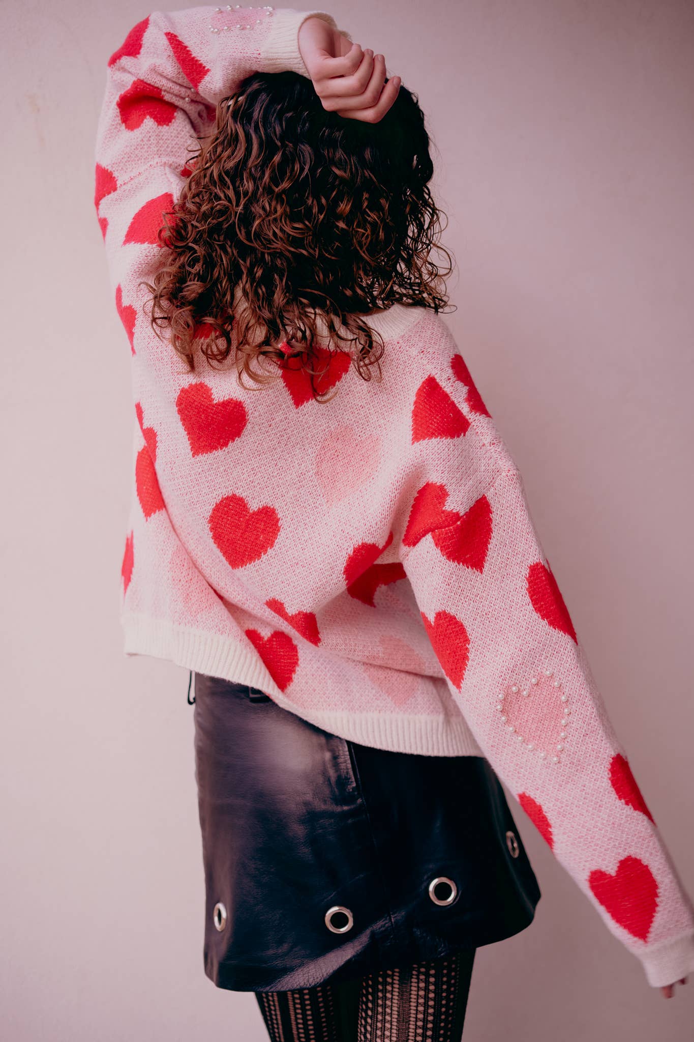 LiveFashionWay - Hearts Pearl Embroidered Sweater