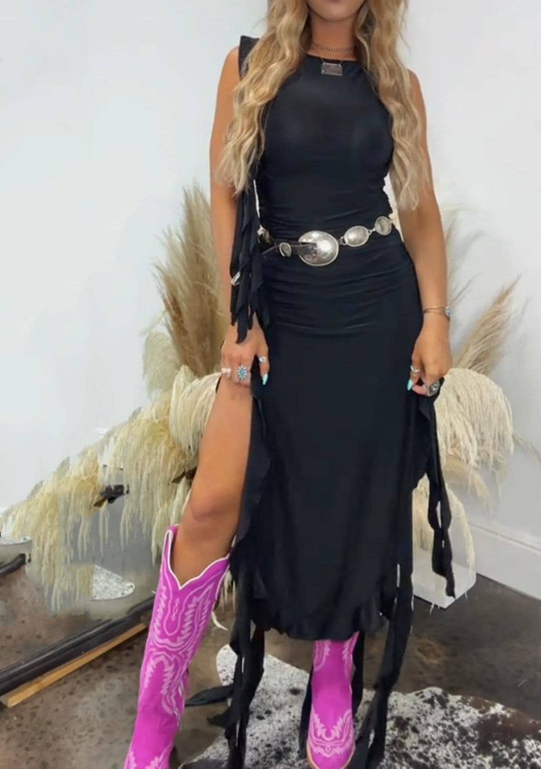 Rosa Clothing - Western Cowgirl Coachella Ruffled Slit Dress