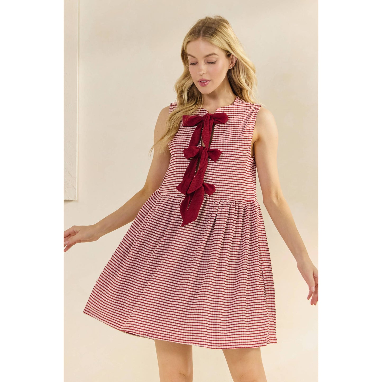 Veveret - Sleeveless Front Ribbon Dress