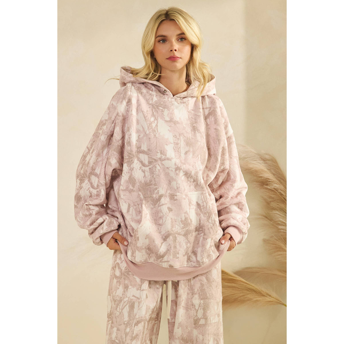 Veveret - Printed Fleece Hoodie