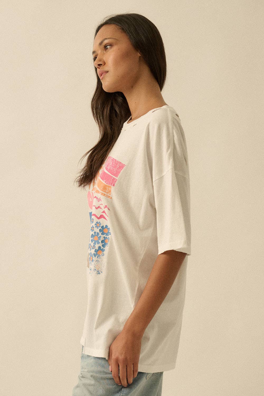 Promesa USA - Soleil Beach Distressed Oversize Graphic Tee