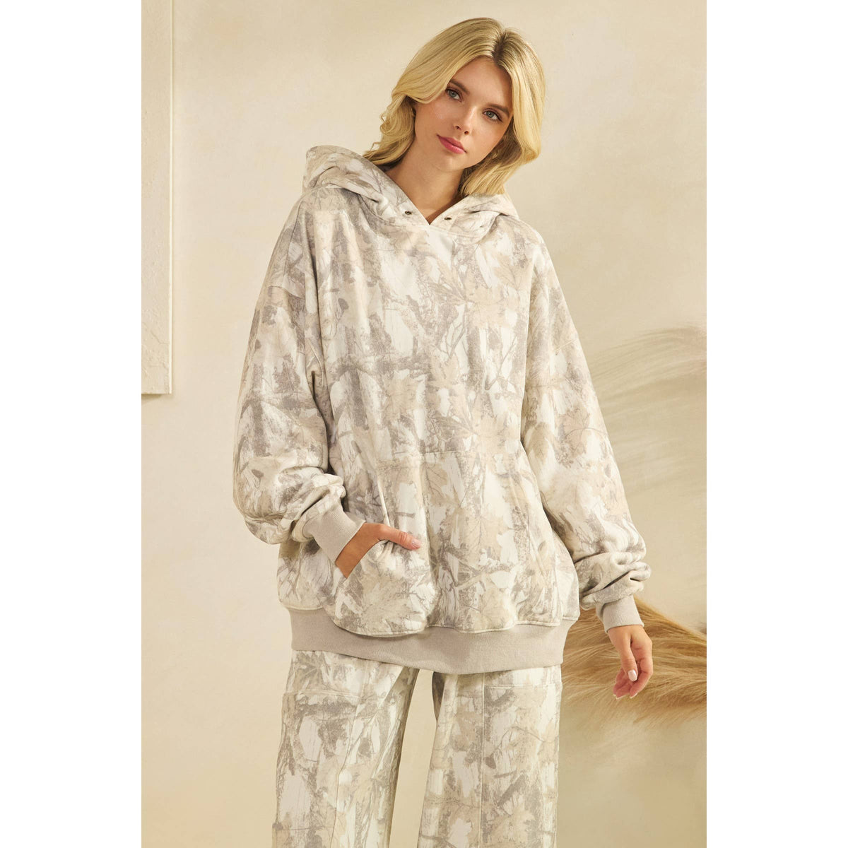 Veveret - Printed Fleece Hoodie