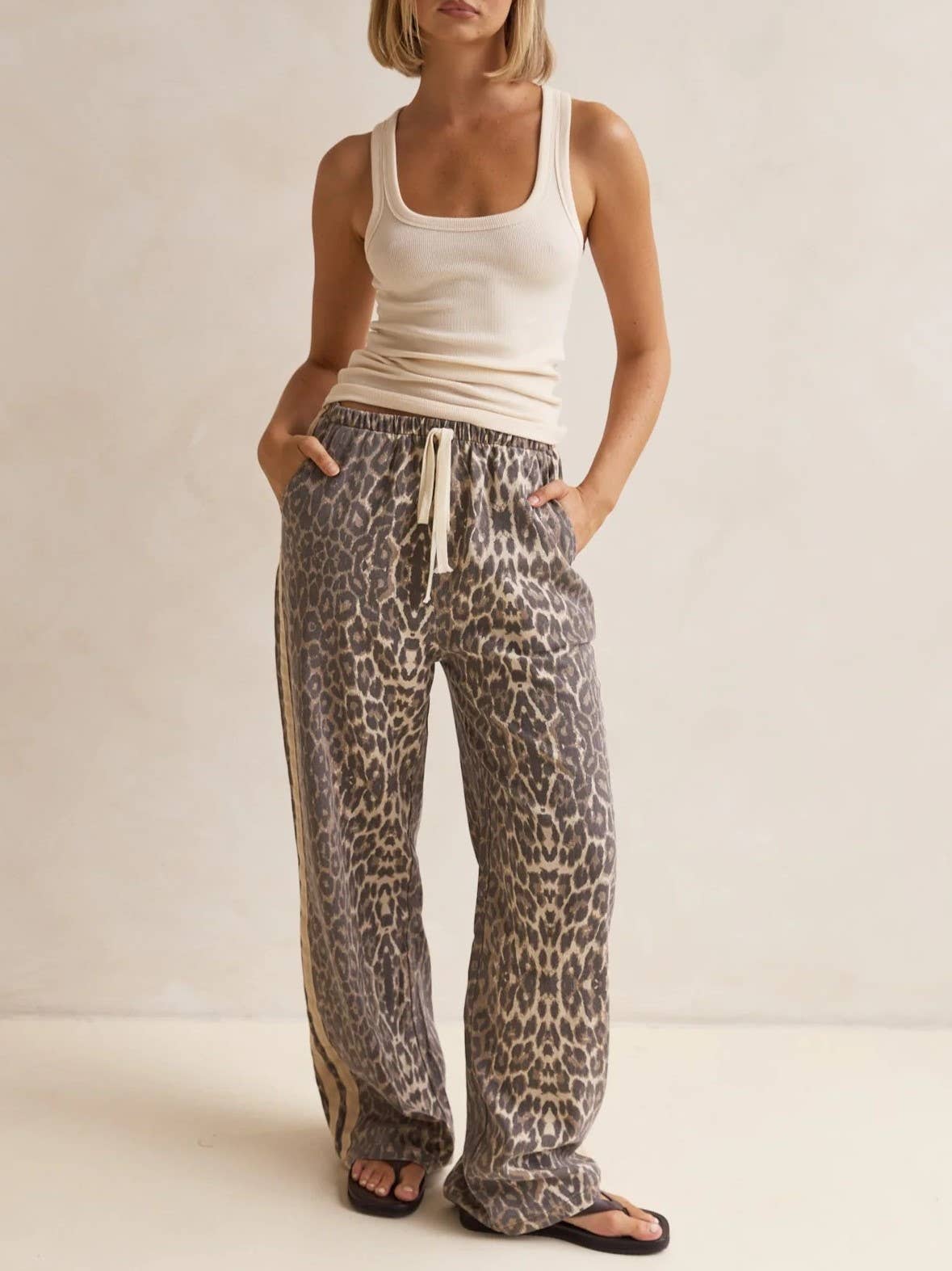 Rosa Clothing - Effortless &  chic Leopard print stripe bar long pants