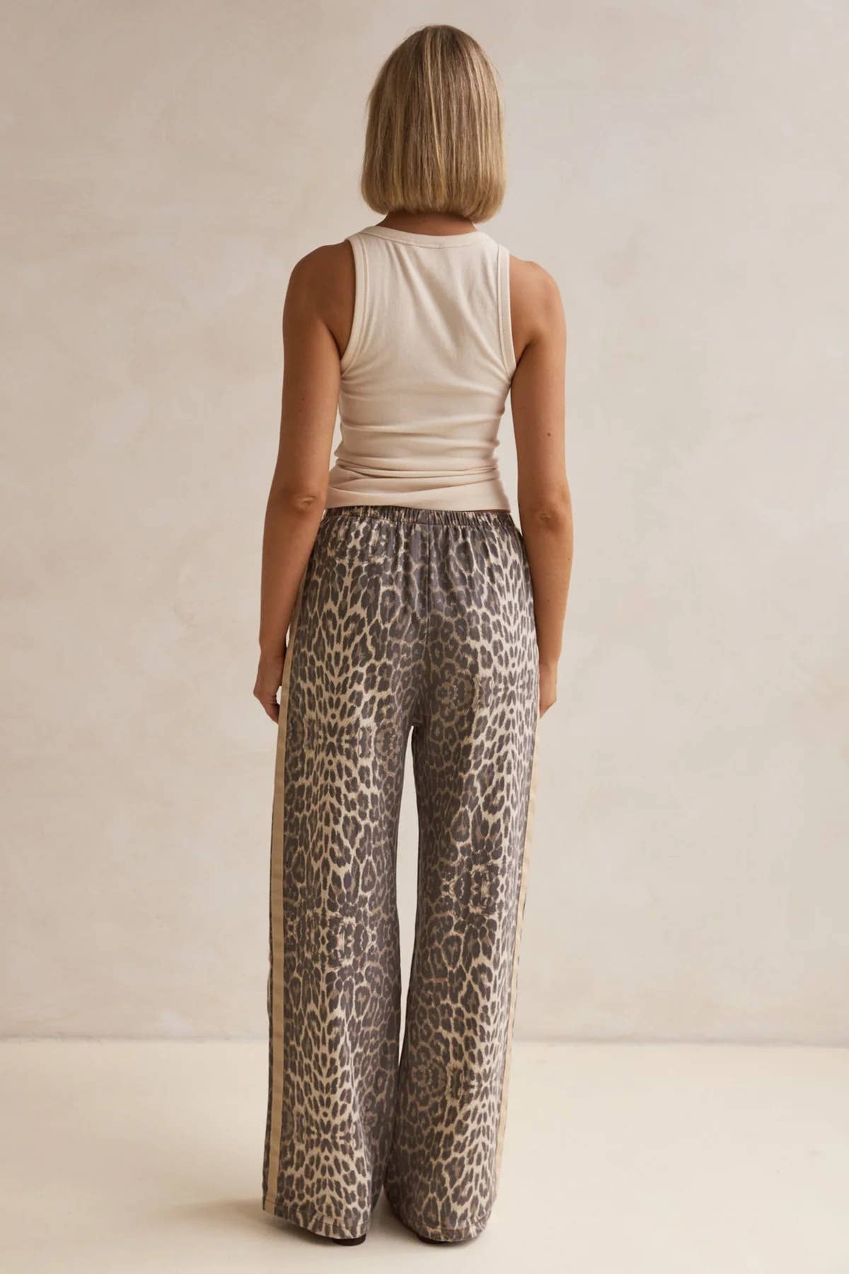 Rosa Clothing - Effortless &  chic Leopard print stripe bar long pants