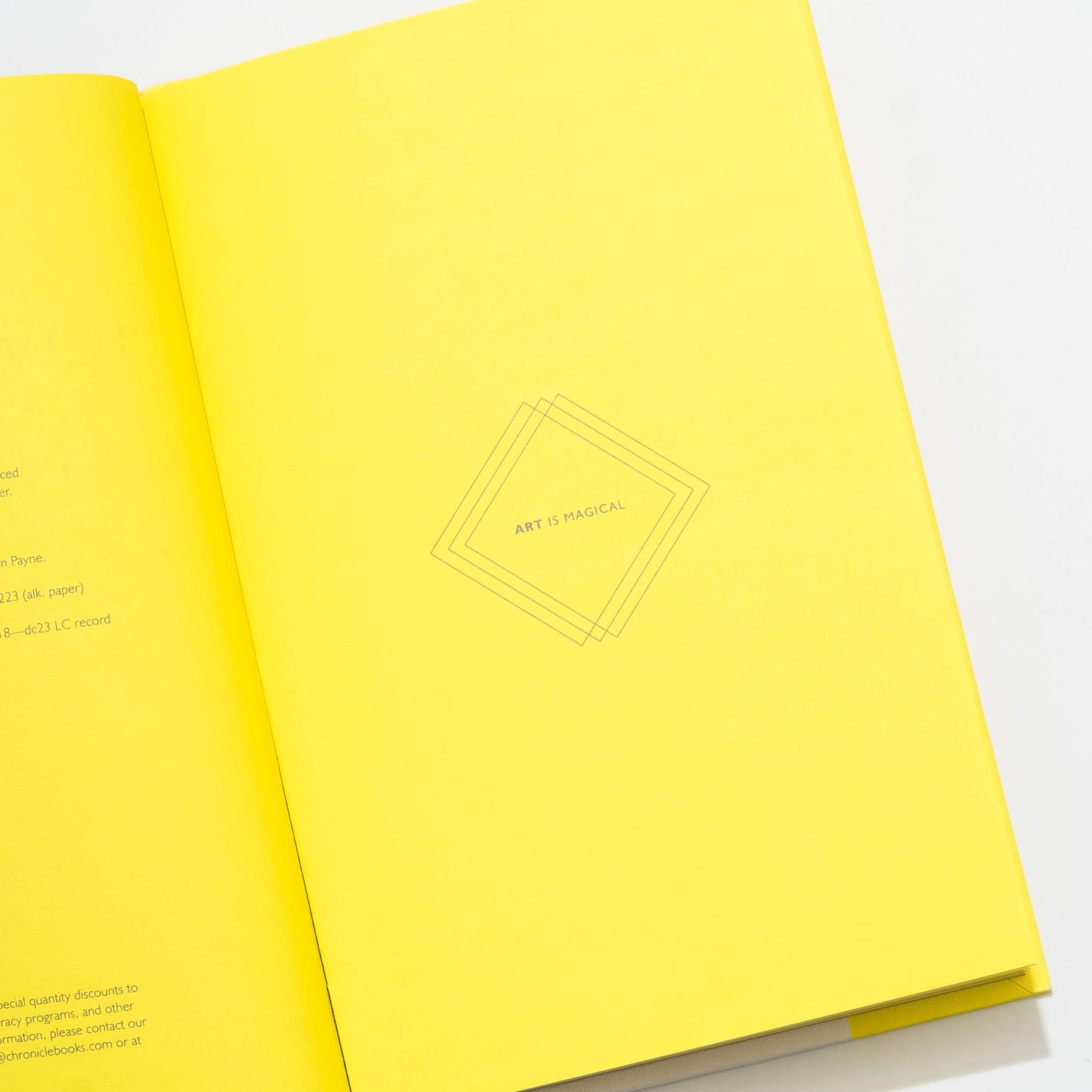 Chronicle Books - How Art Can Make You Happy