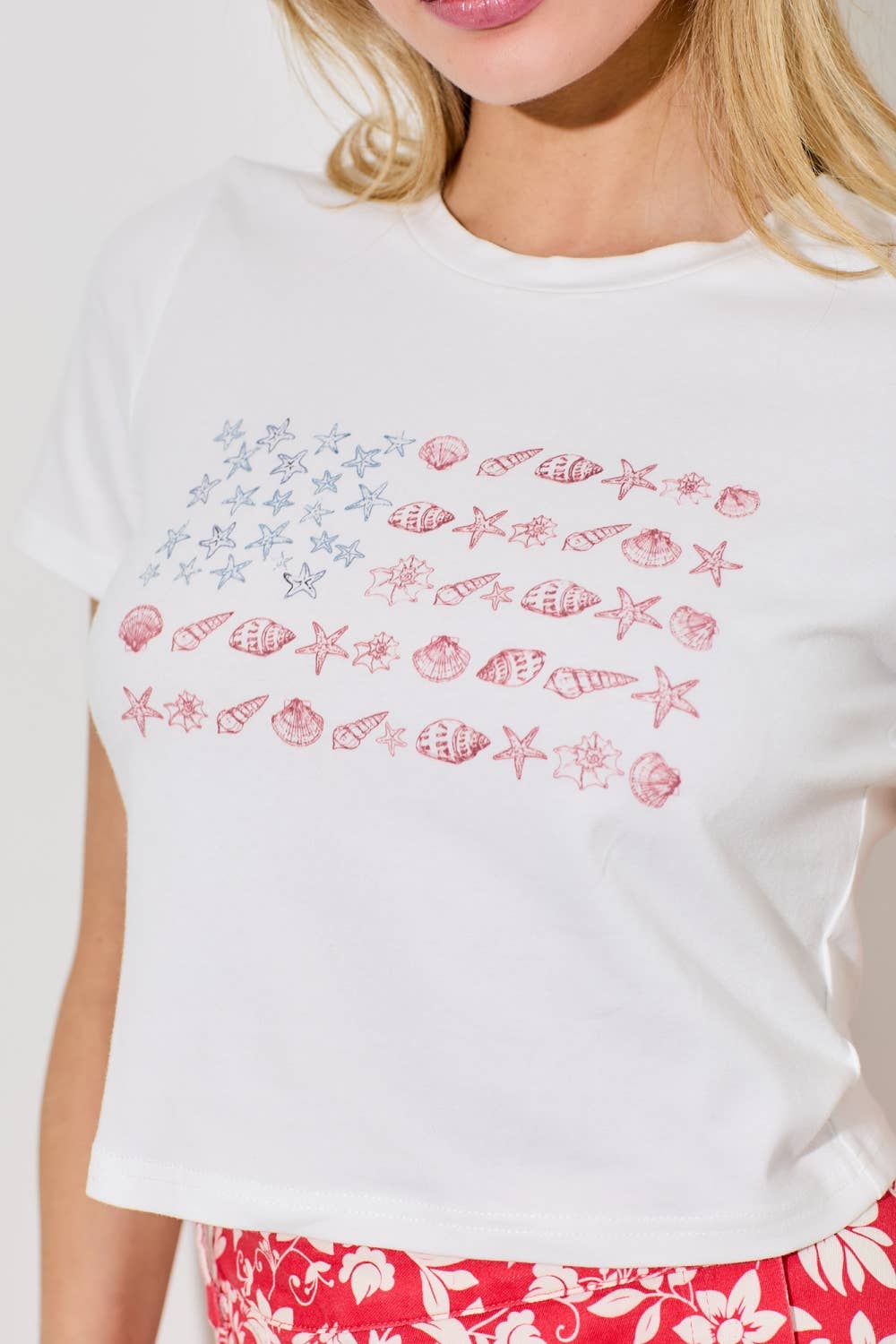 Baevely by Wellmade USA - (PLUS) SEASHELL AND SEASTAR PRINTED BABY TEE