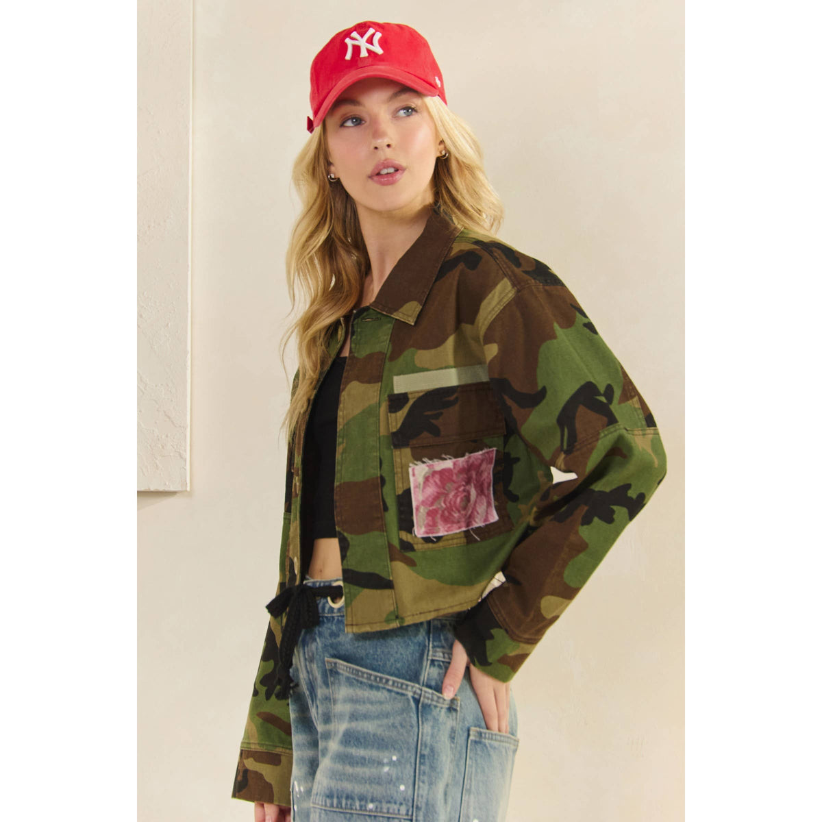 Veveret - Camo Sequins Contrast Jacket