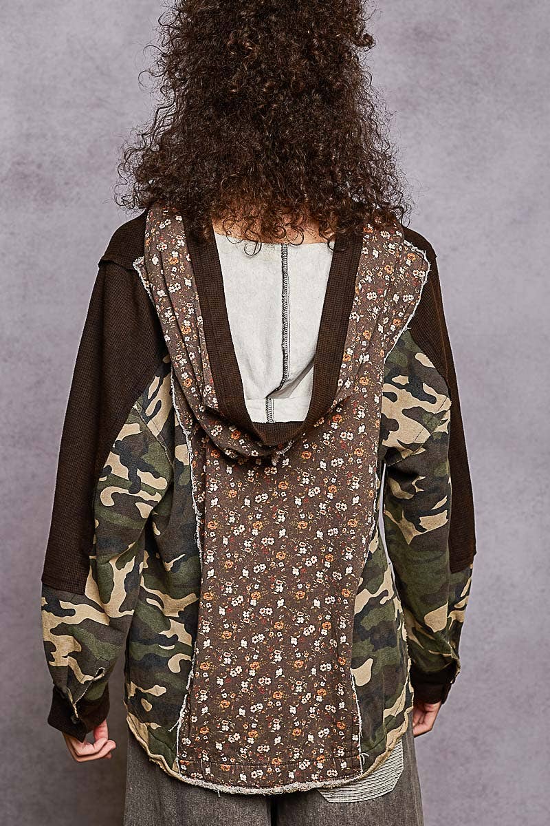 Pol Clothing - Long sleeve printed contrast thermal hooded knit top