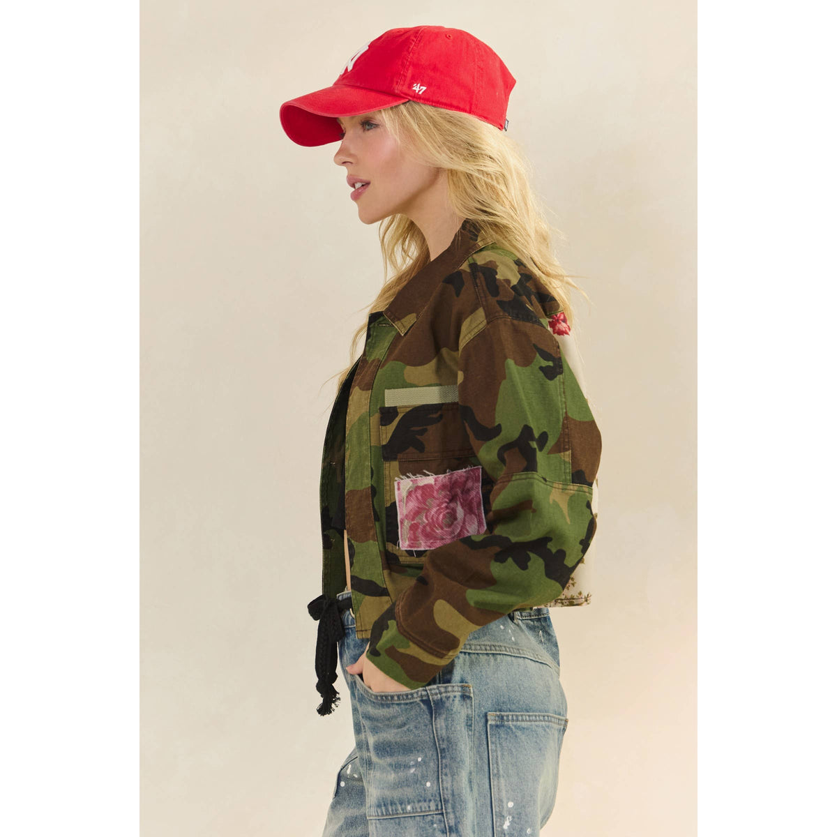 Veveret - Camo Sequins Contrast Jacket