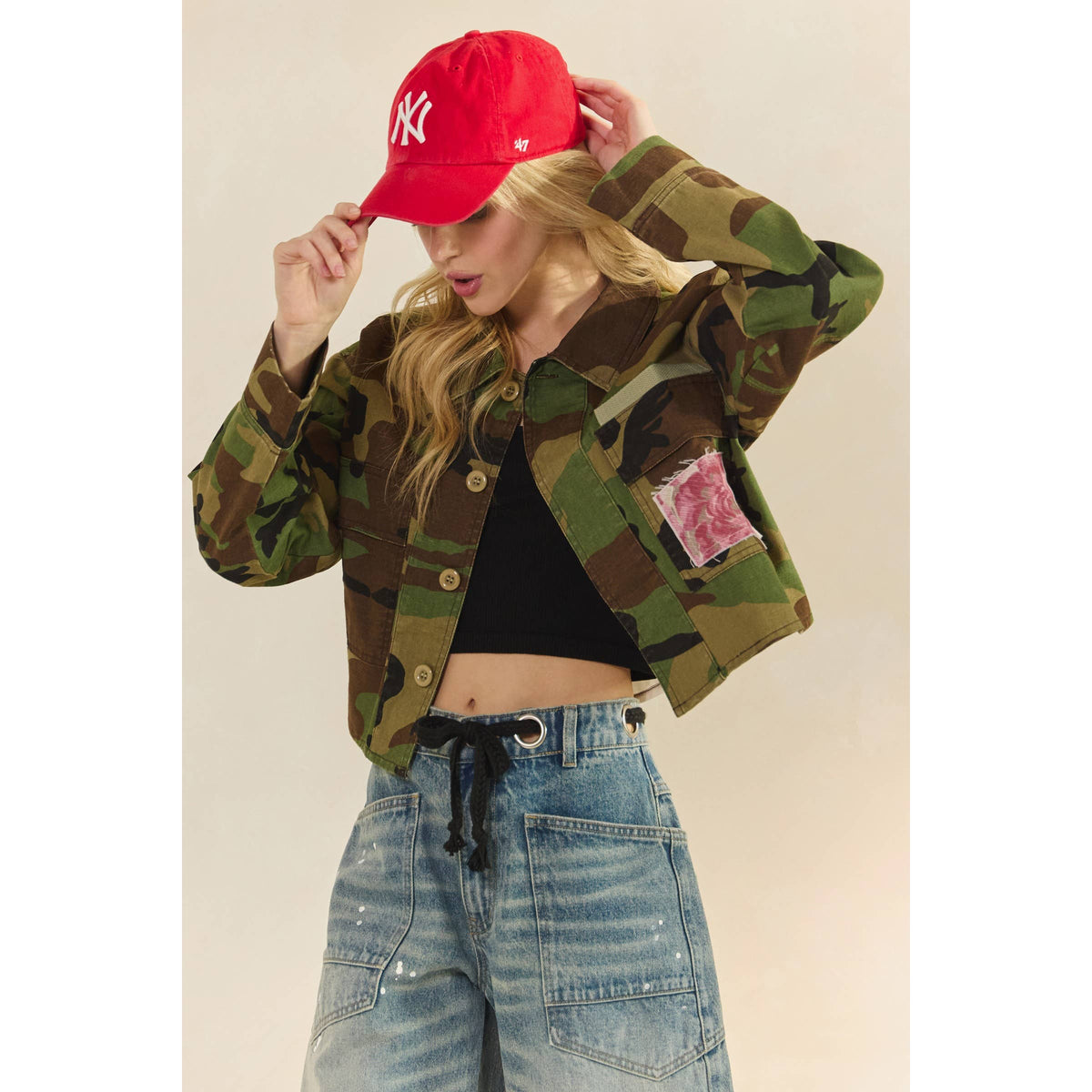 Veveret - Camo Sequins Contrast Jacket