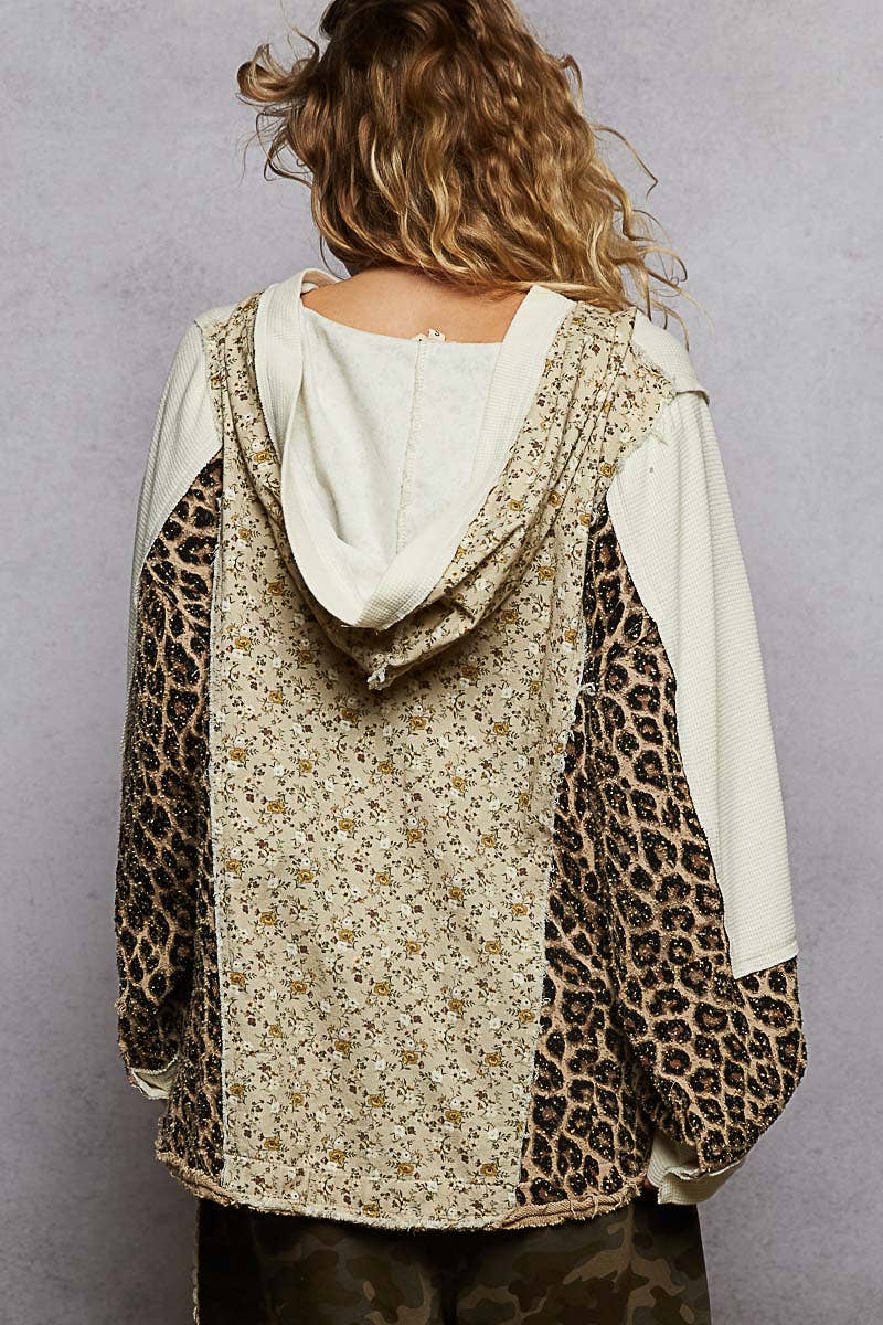 Pol Clothing - Long sleeve printed contrast thermal hooded knit top
