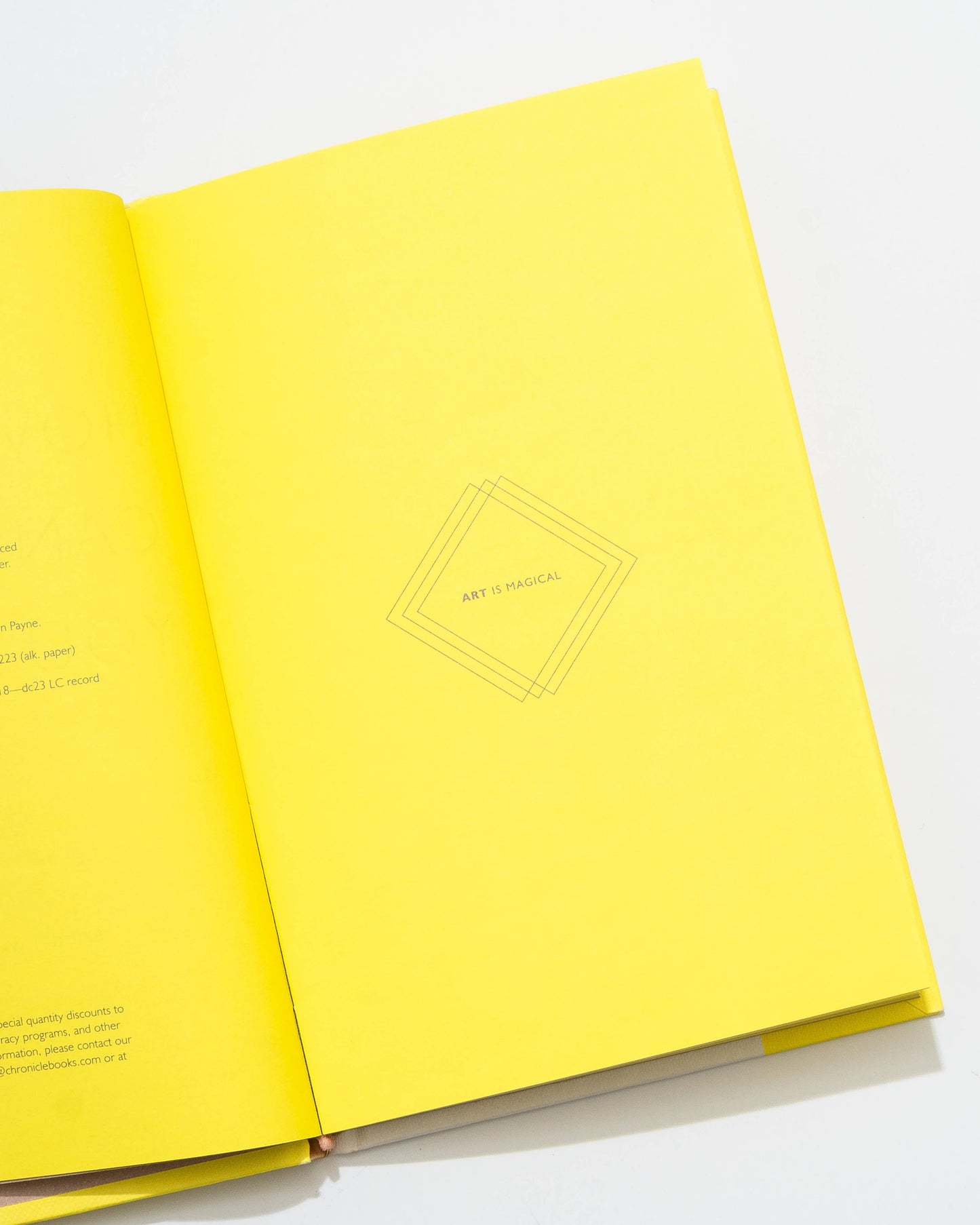 Chronicle Books - How Art Can Make You Happy