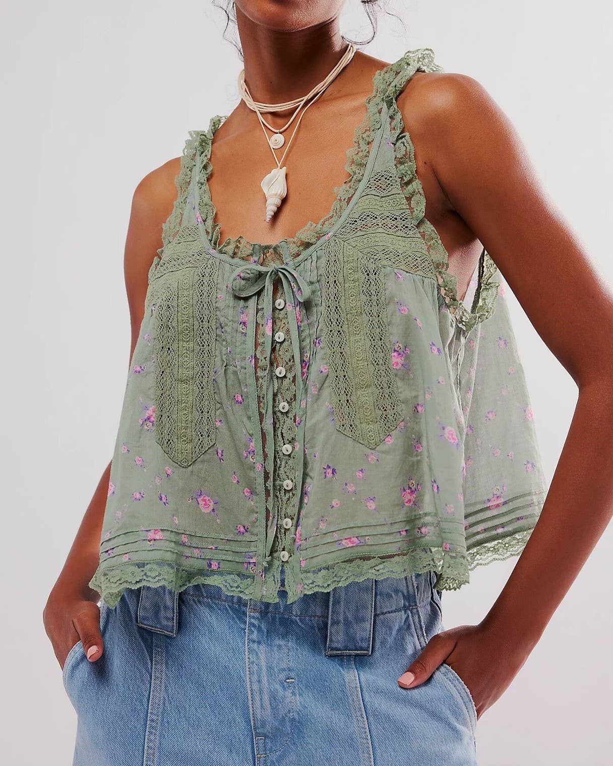 Rosa Clothing - Y2K Sexy Lace Patchwork Buttons Camisole