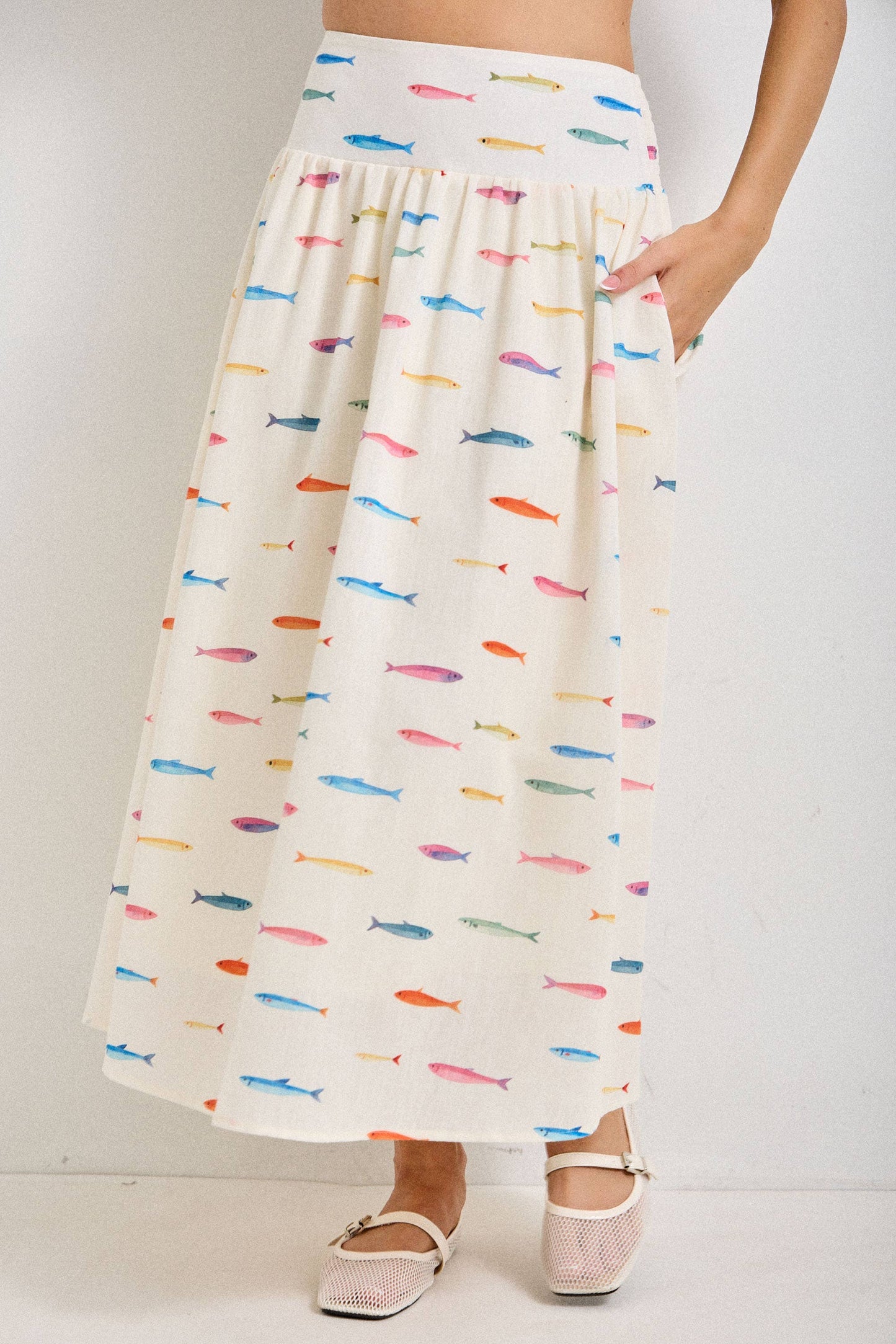 Baevely by Wellmade USA - FISH PRINT SMOCKED BACK WAIST MIDI SKIRT