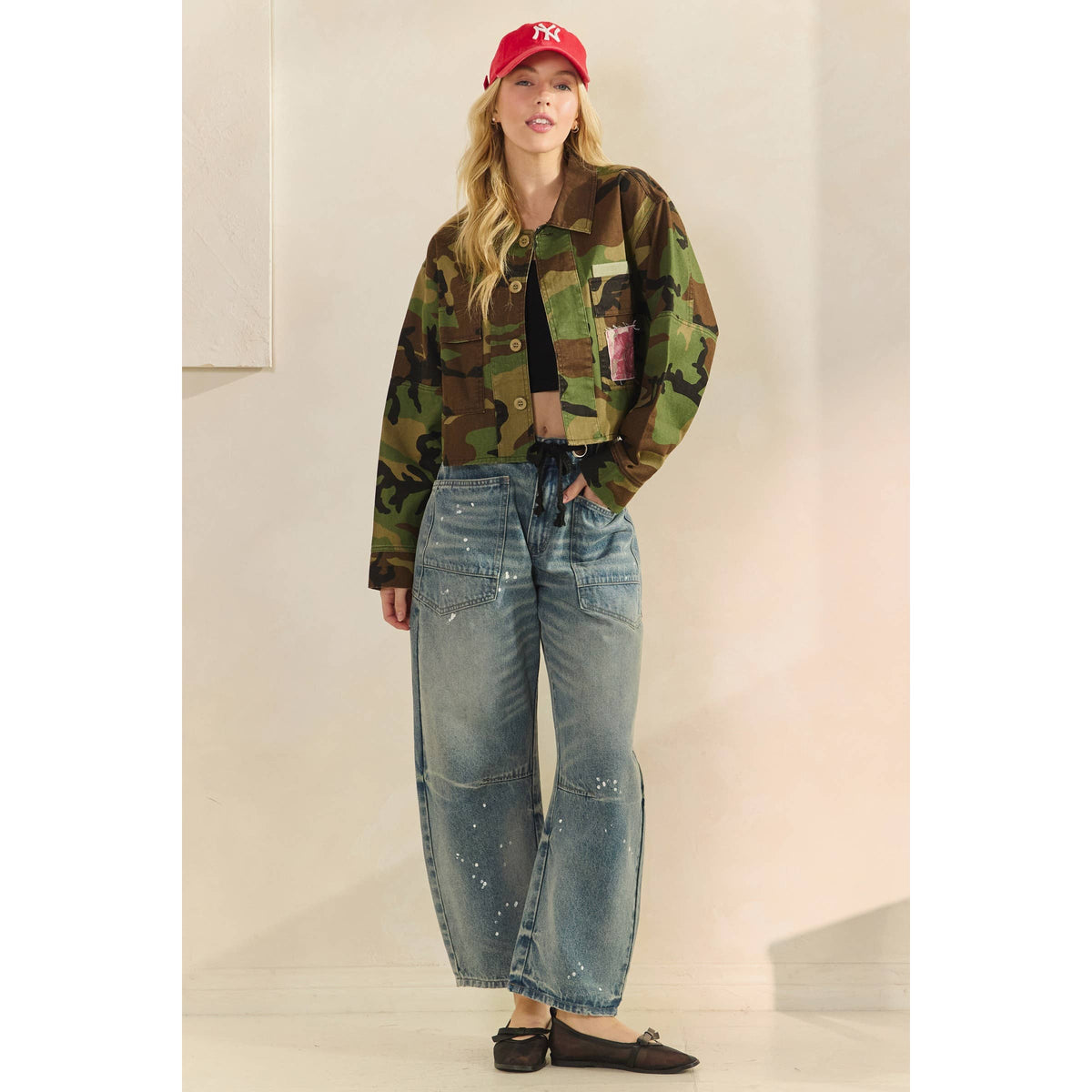 Veveret - Camo Sequins Contrast Jacket